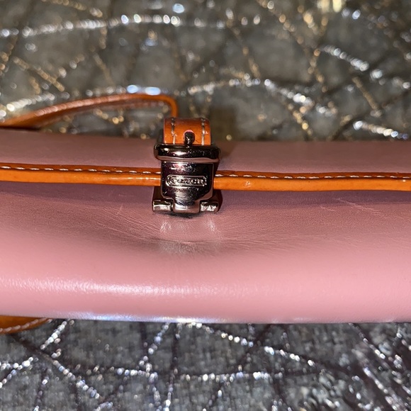 VTG! Unique authentic COACH wallet! - Picture 5 of 15